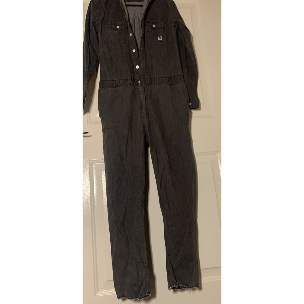 Standard issue jumpsuit  - Picture 3 of 7